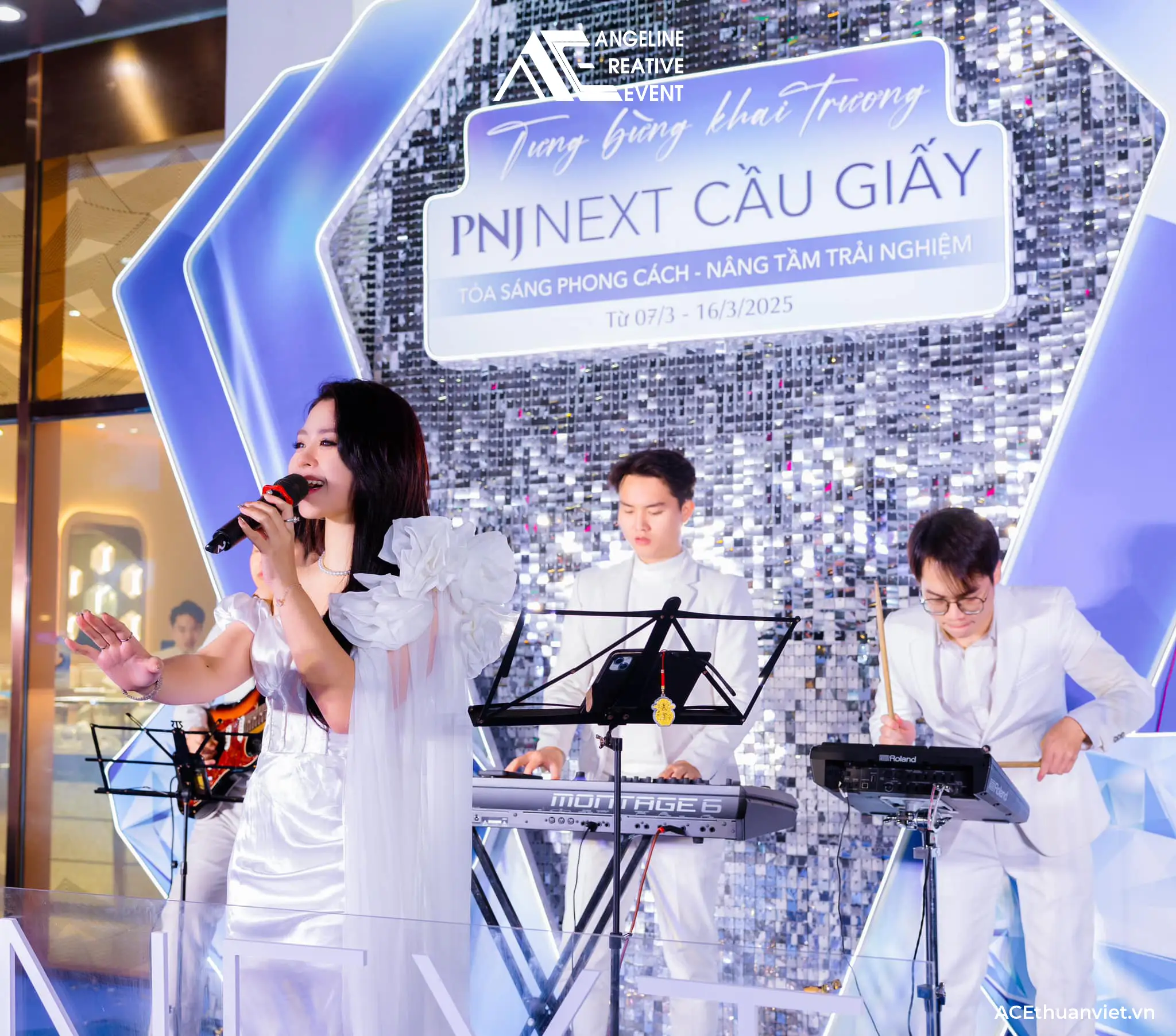 khai trương pnj next cầu giấy