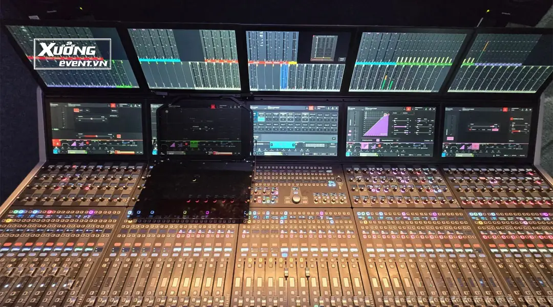 Mixer và bàn điều khiển