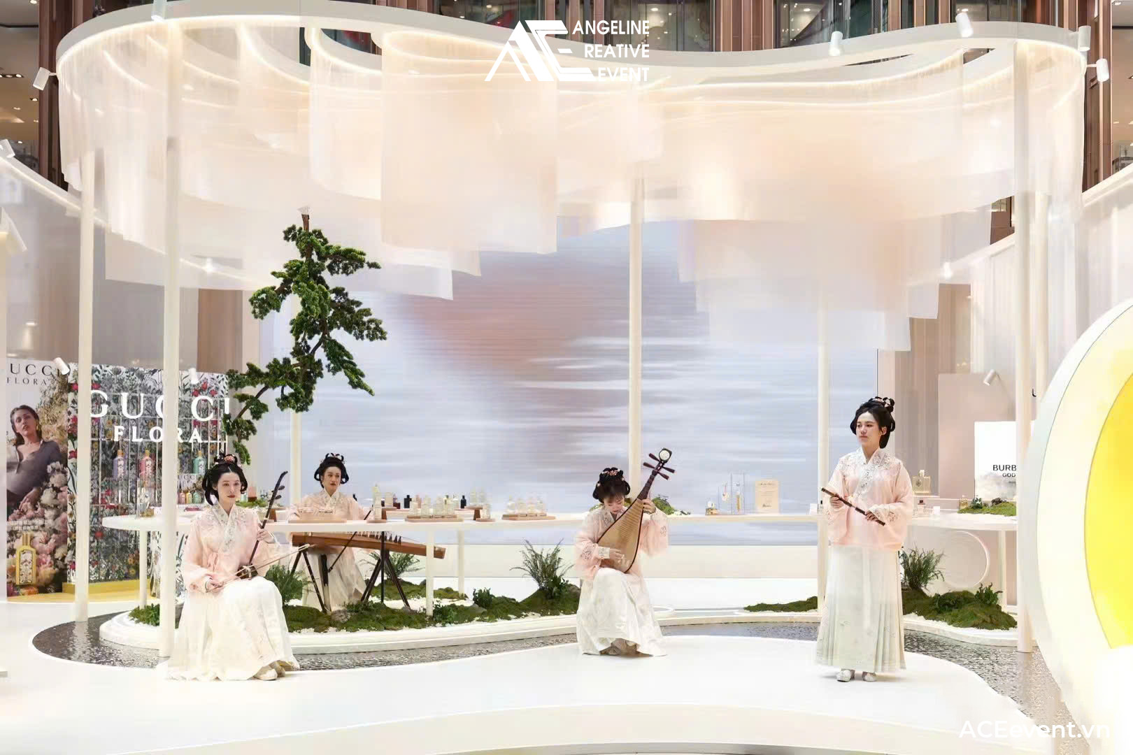 Thi công không gian thương hiệu GUCCI FLORA