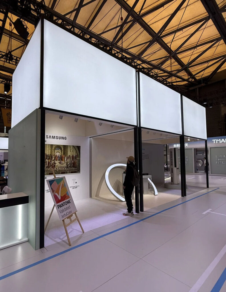 Shell scheme là loại gian hàng được dựng sẵn theo hệ thống khung module tiêu chuẩn