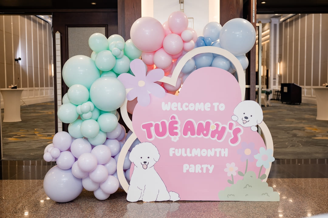 Tiệc đầy tháng bé Tuệ Anh