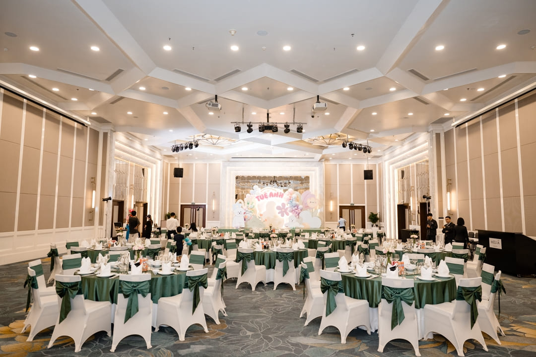 Tiệc đầy tháng bé Tuệ Anh