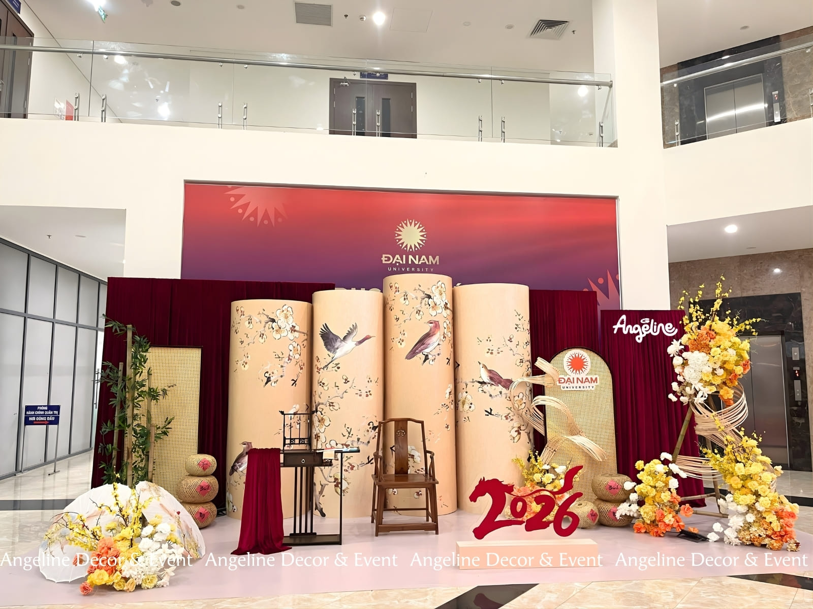 Trang trí Tết 2026 tại Đại học Đại Nam